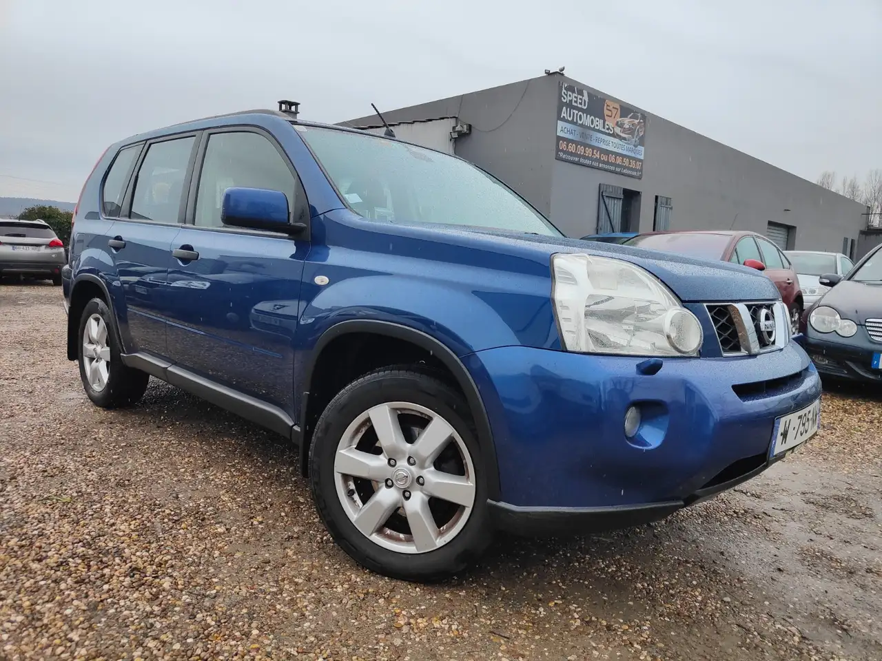 Nissan X-Trail SE
