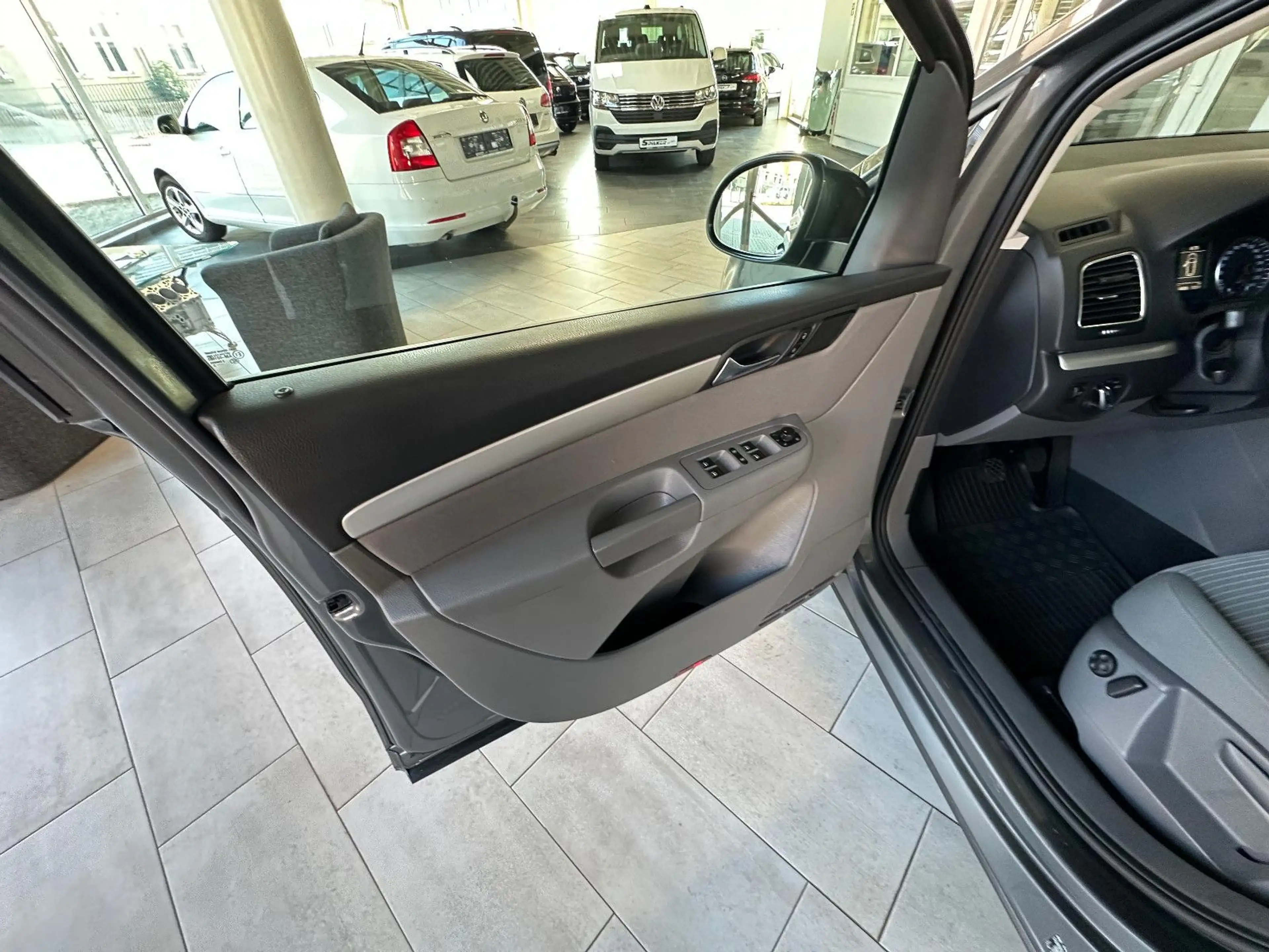SEAT Alhambra Style 7Sitzer/ Xenon/AHK — photo 15