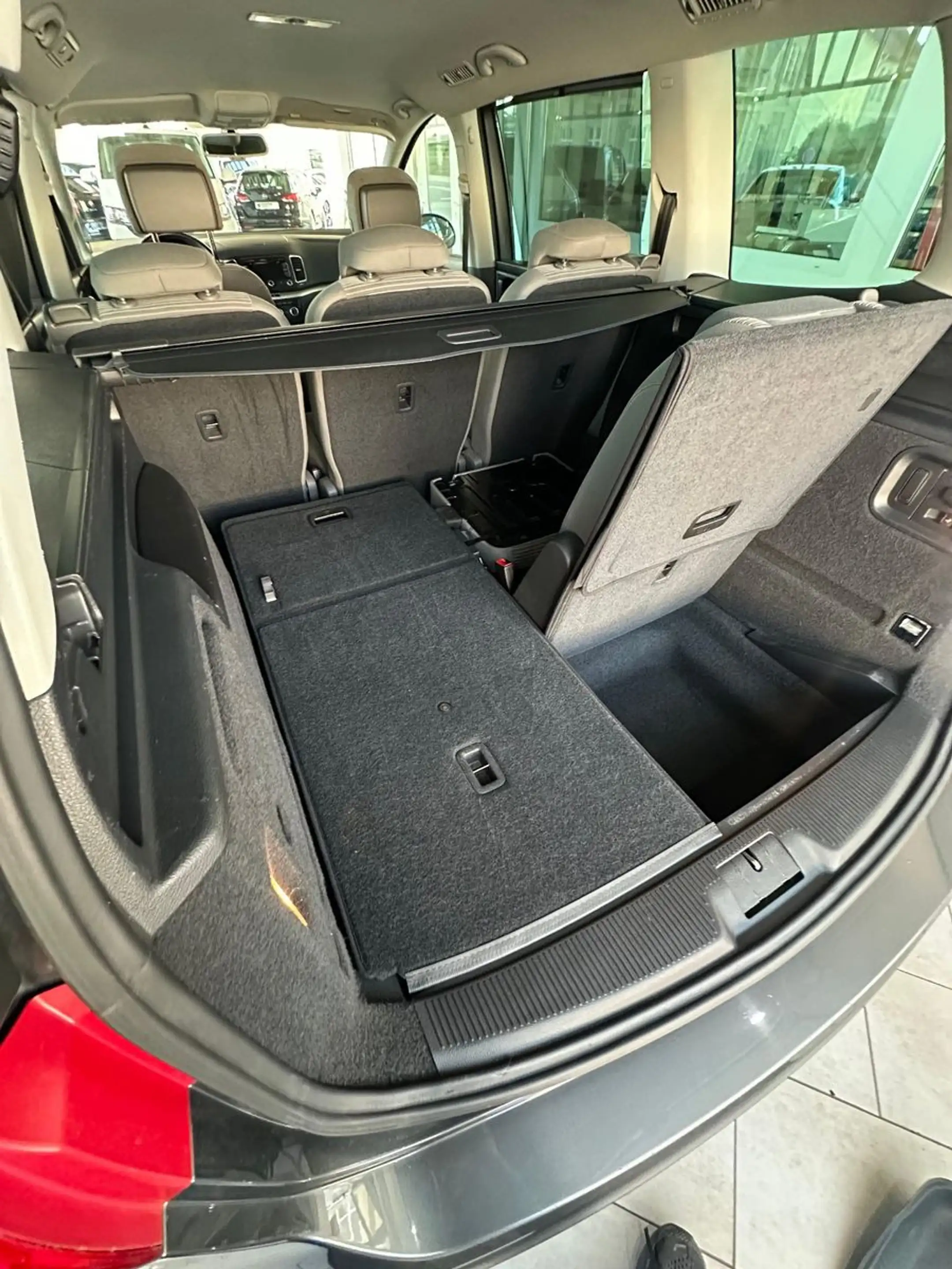 SEAT Alhambra Style 7Sitzer/ Xenon/AHK — photo 6