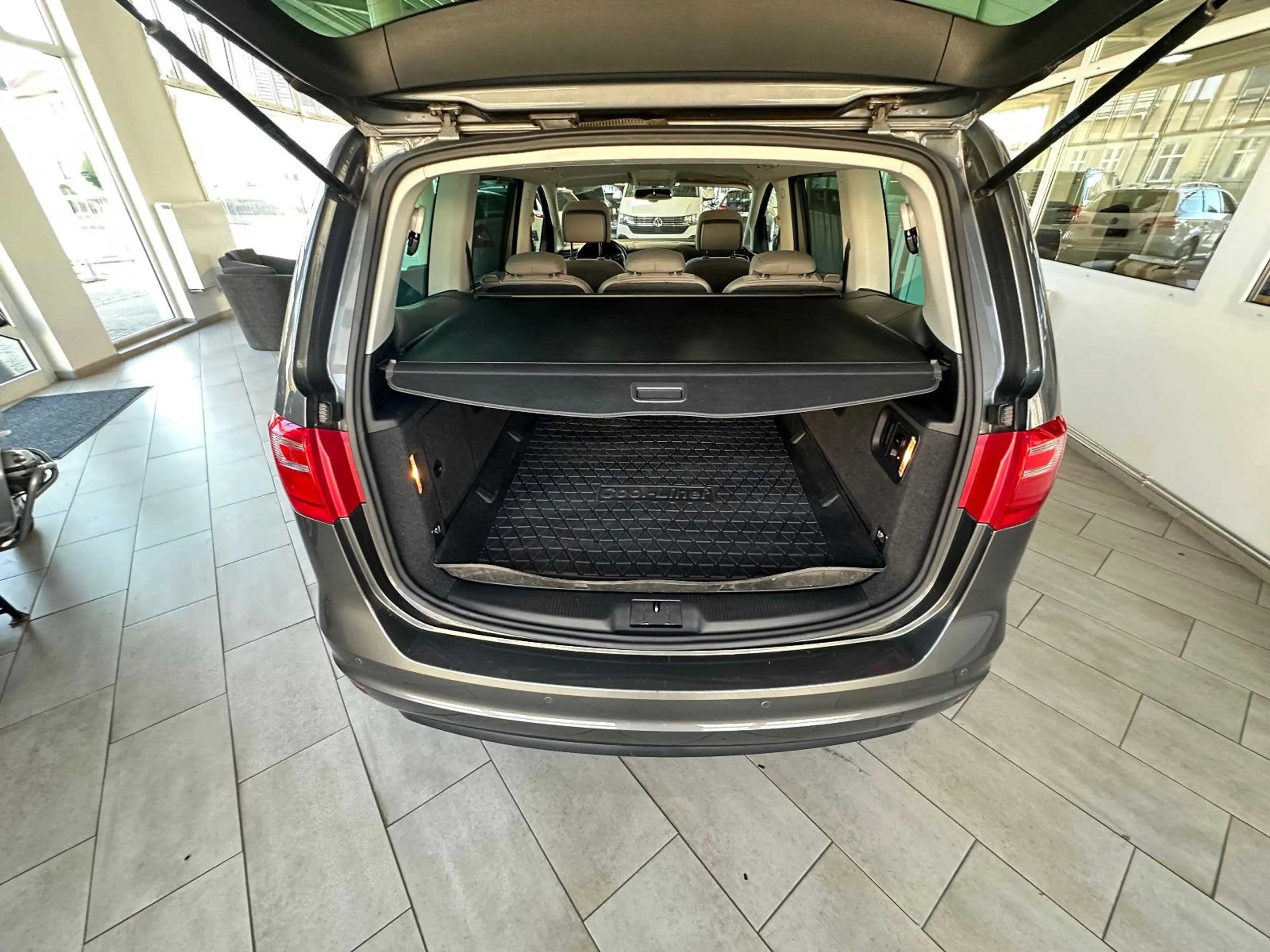 SEAT Alhambra Style 7Sitzer/ Xenon/AHK — photo 5