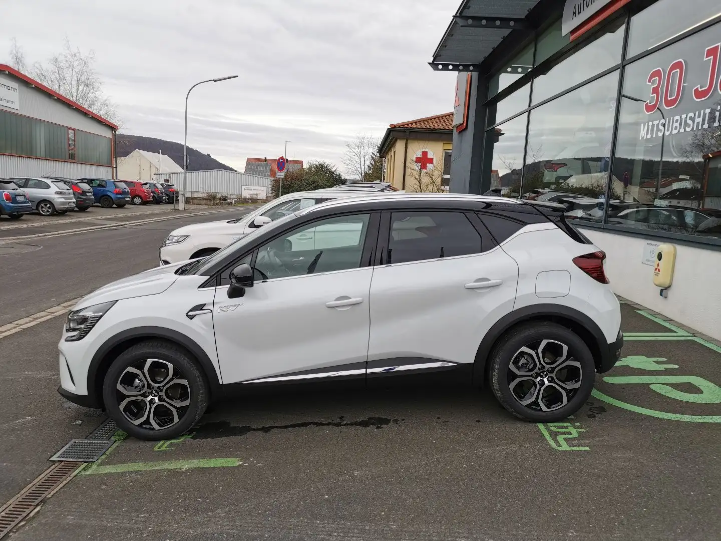 Mitsubishi ASX TOP 1.6 Plug-in Hybrid Garantie bis 03/2029 Weiß - 2
