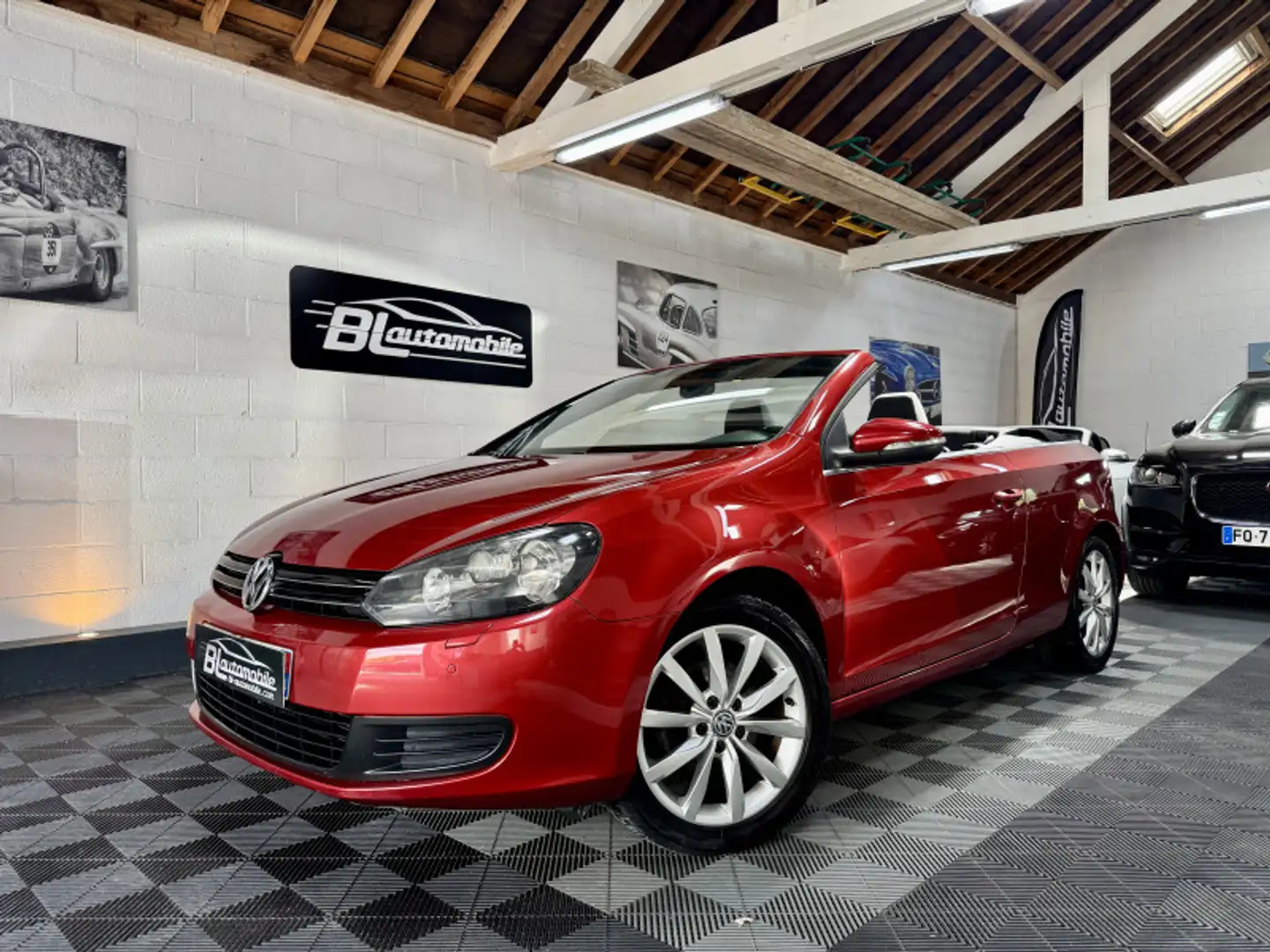 Volkswagen Golf 1.6 TDI 105CH Rouge - 2