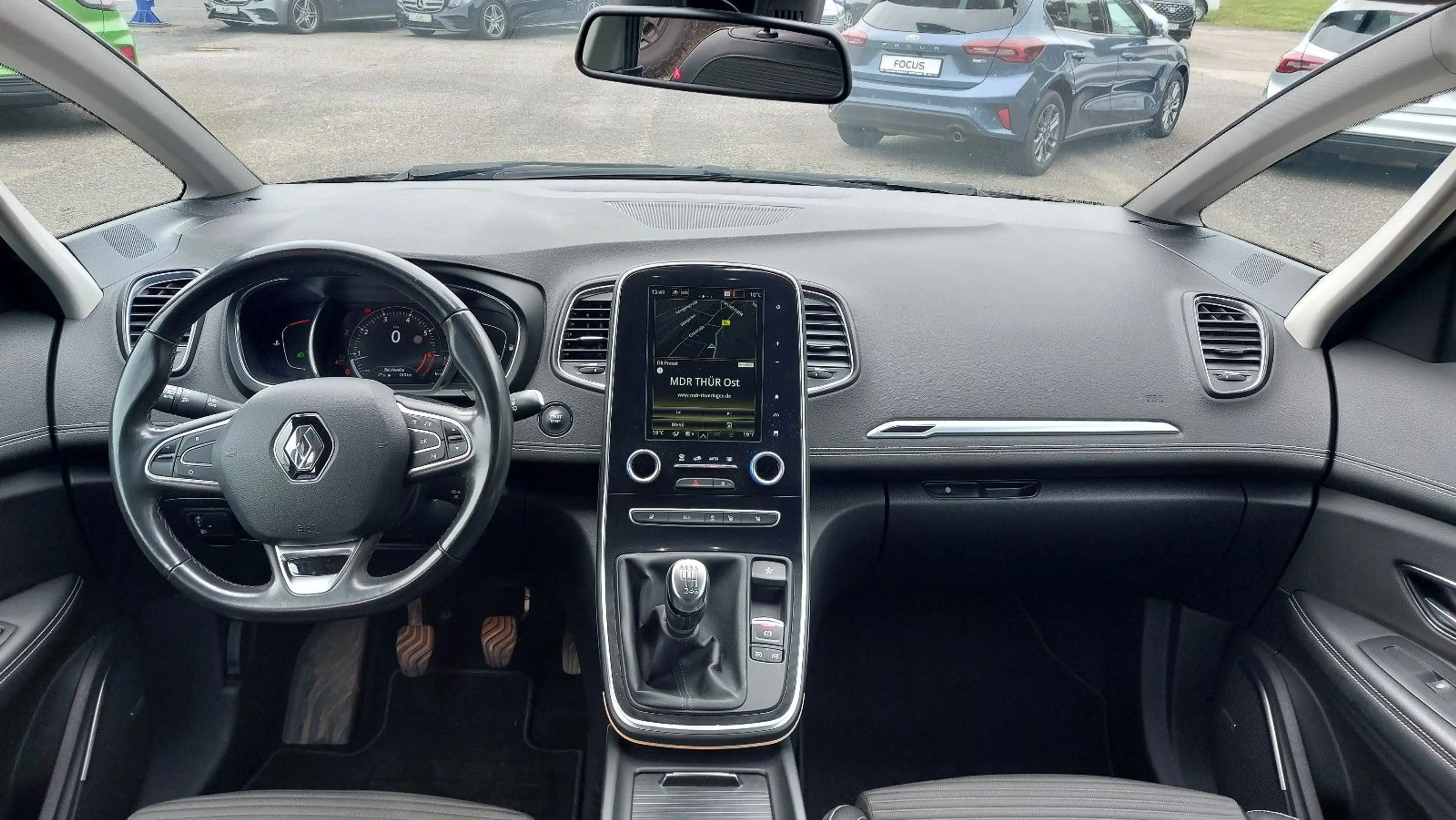 Renault Scenic IV BOSE Edition Assistenzsysteme — photo 7
