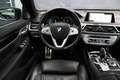 BMW 750 750i V8 G11 M Sport 54.250km dealer OH BTW Auto Zwart - thumbnail 26