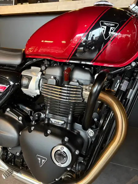 Triumph Speed Twin - foto 7
