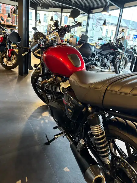 Triumph Speed Twin - foto 2