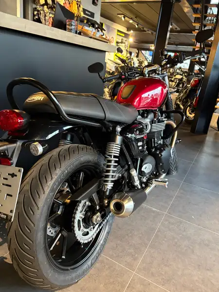 Triumph Speed Twin - foto 4