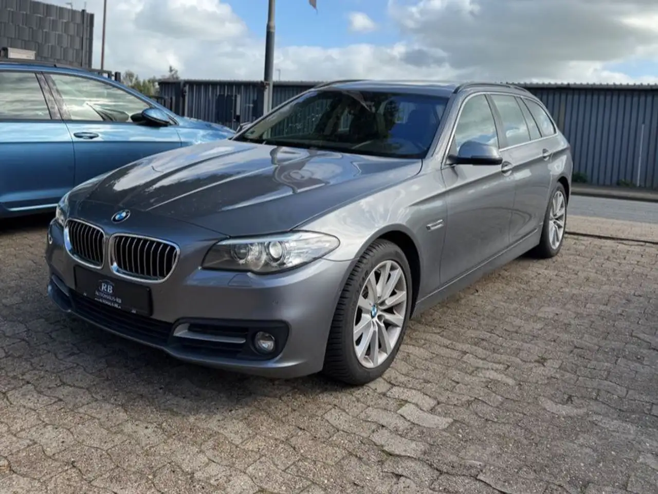 BMW 520