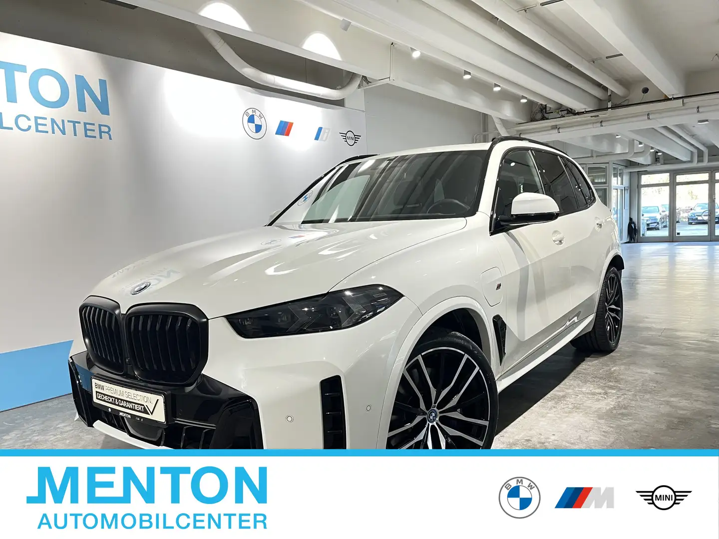 BMW X5 xDrive50e ab 691.-²/M SportpaketPro/22"/Harman/Pan Weiß - 1