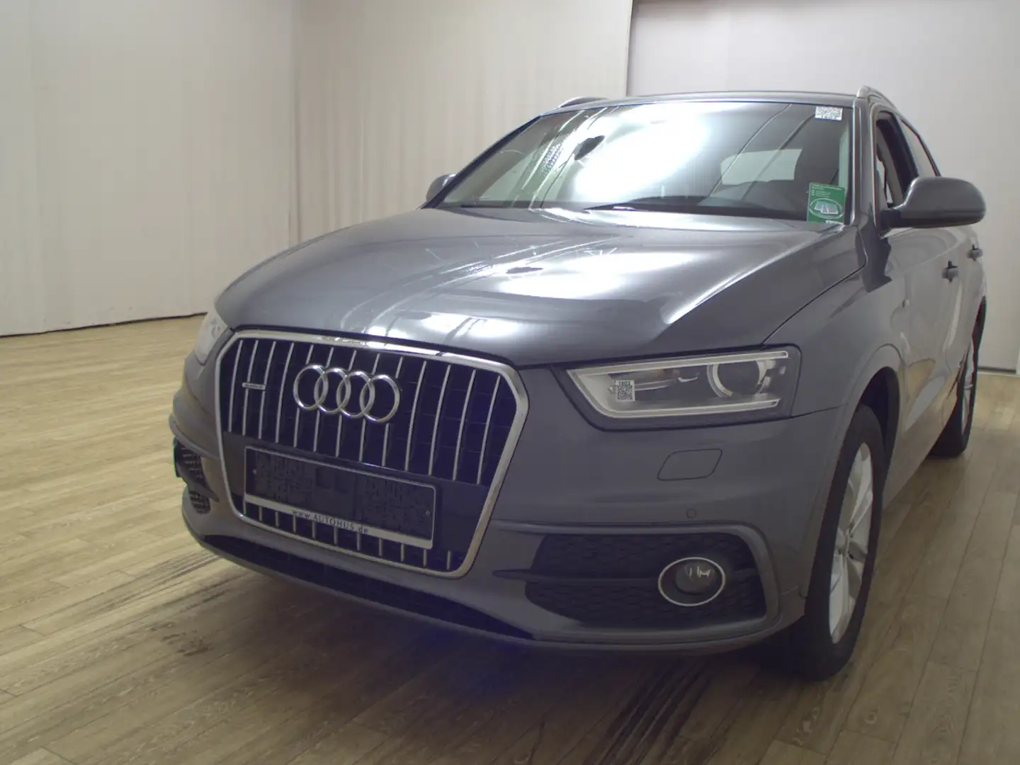 Audi Q3 2.0 TDI Qu. S-Line Ext. Xenon Navi PDC AHK Gris - 2