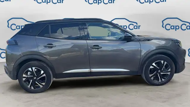 Peugeot 2008 view 4