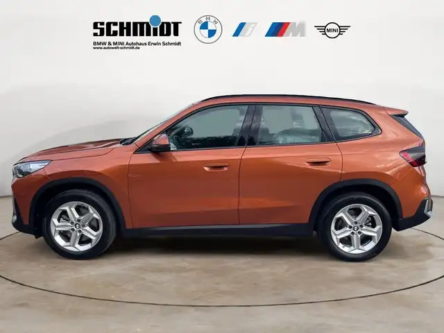 BMW X1 view 4