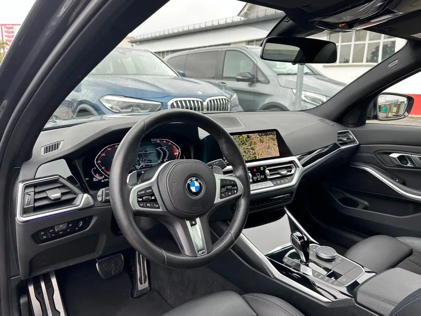 BMW 320 d M Sport ACC*Laser*eGSD*Gestik*HiFi*Shadow+ Grau - 2