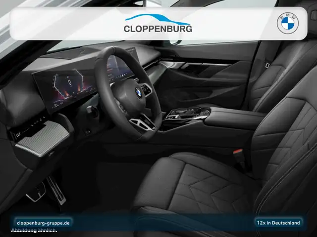 BMW 5 Series view 3
