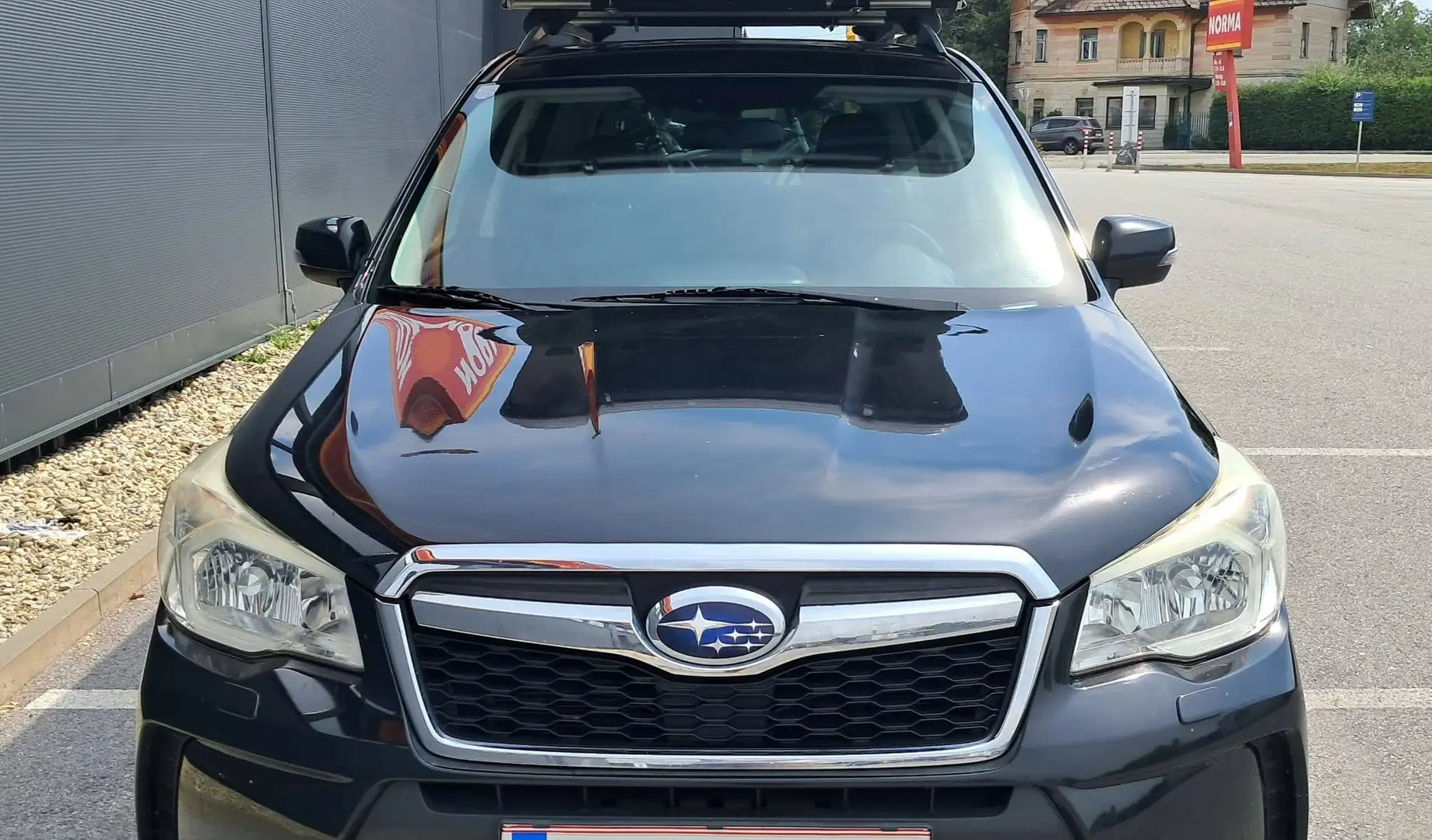 Subaru Forester Forester 2,0XT CVT XT Schwarz - 1