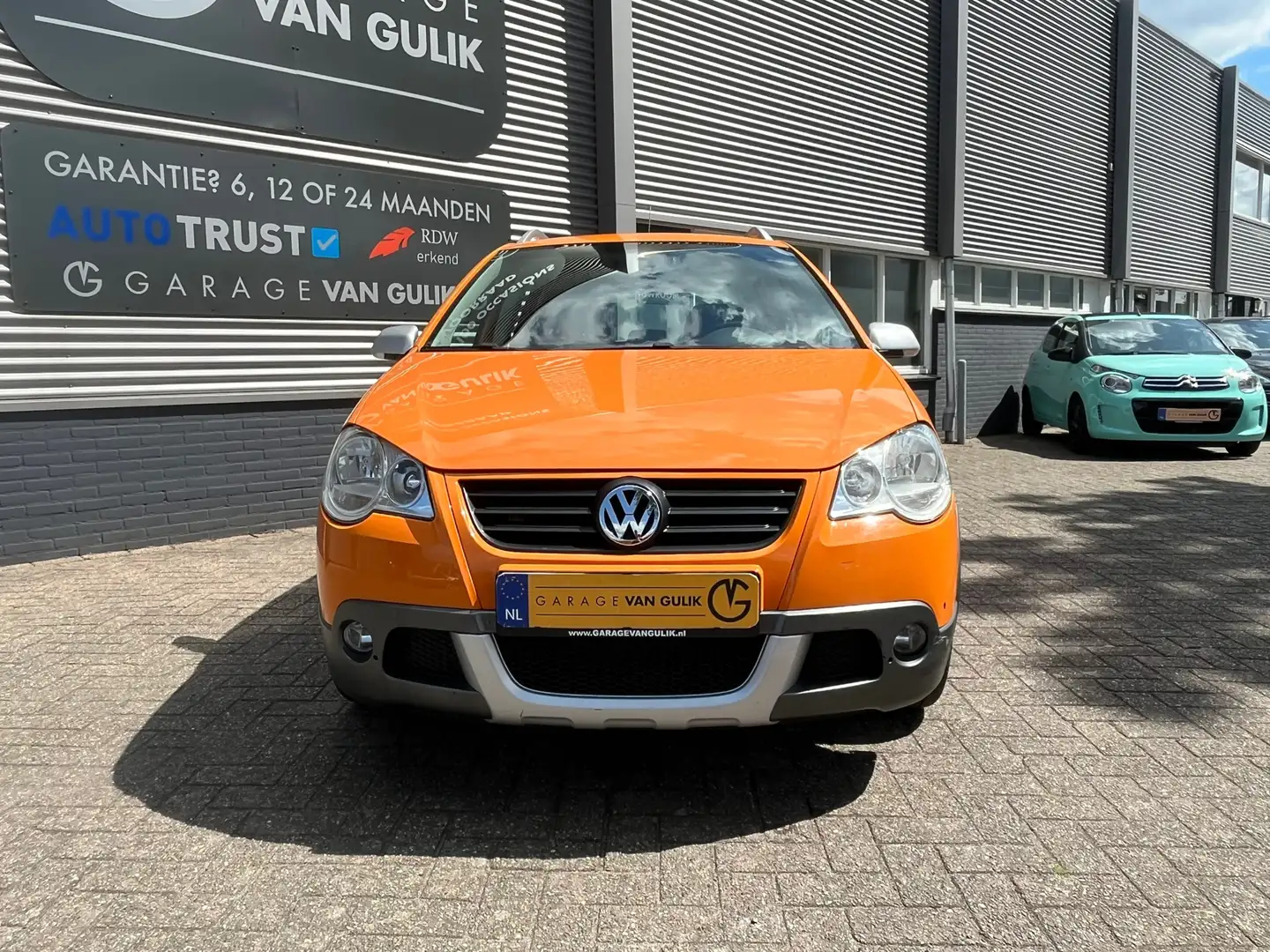Volkswagen Polo Cross 1.4-16V 80PK Clima,Cruise,Isofix,Bluetooth,ElektrR narančasta - 2