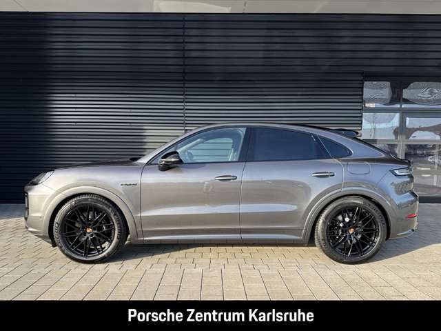 Porsche Cayenne E-Hybrid Coupe Black Edition HA-Lenkung