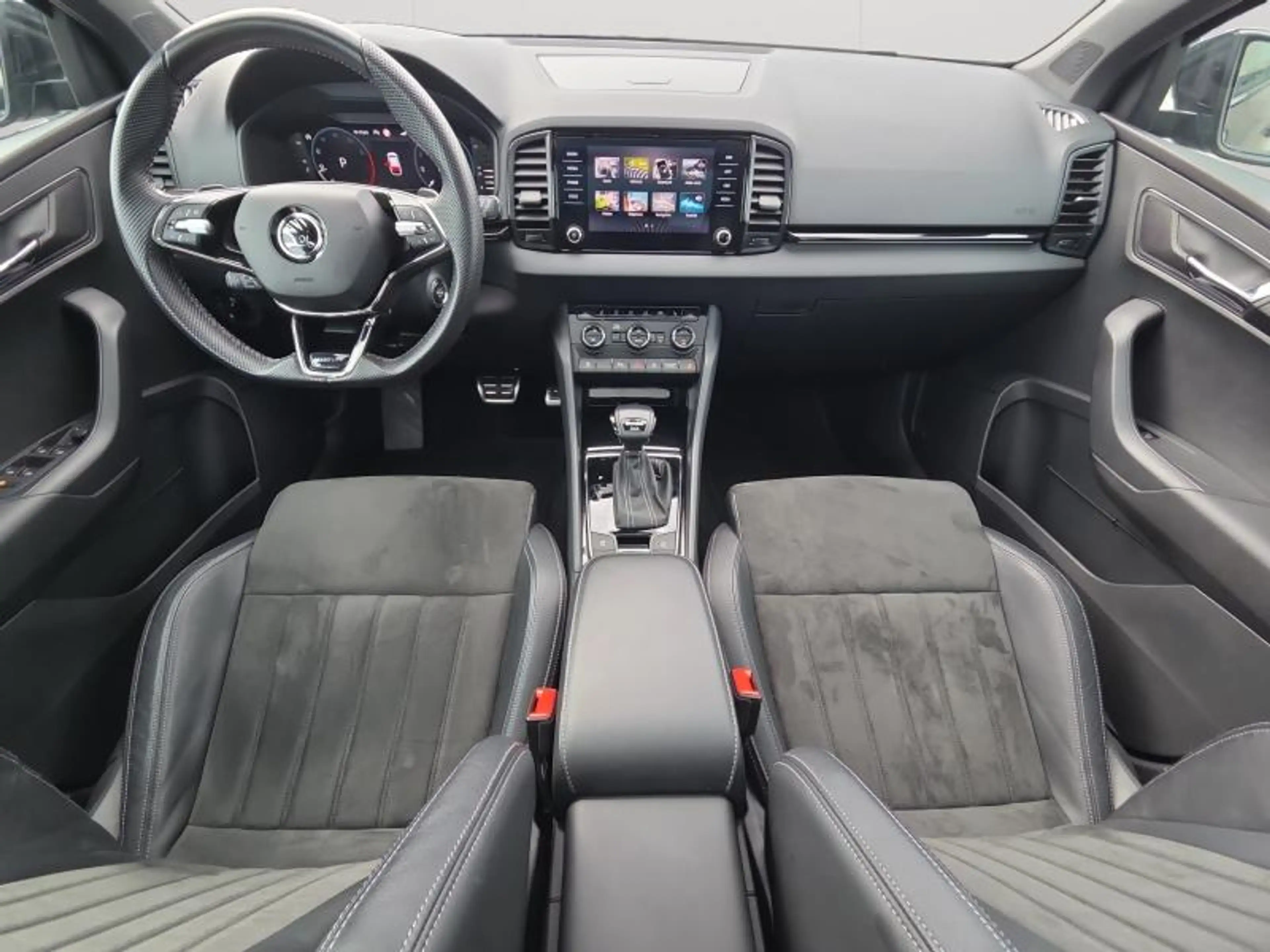 Skoda Karoq 2.0 TSI 4x4 Sportline / Essence — photo 3