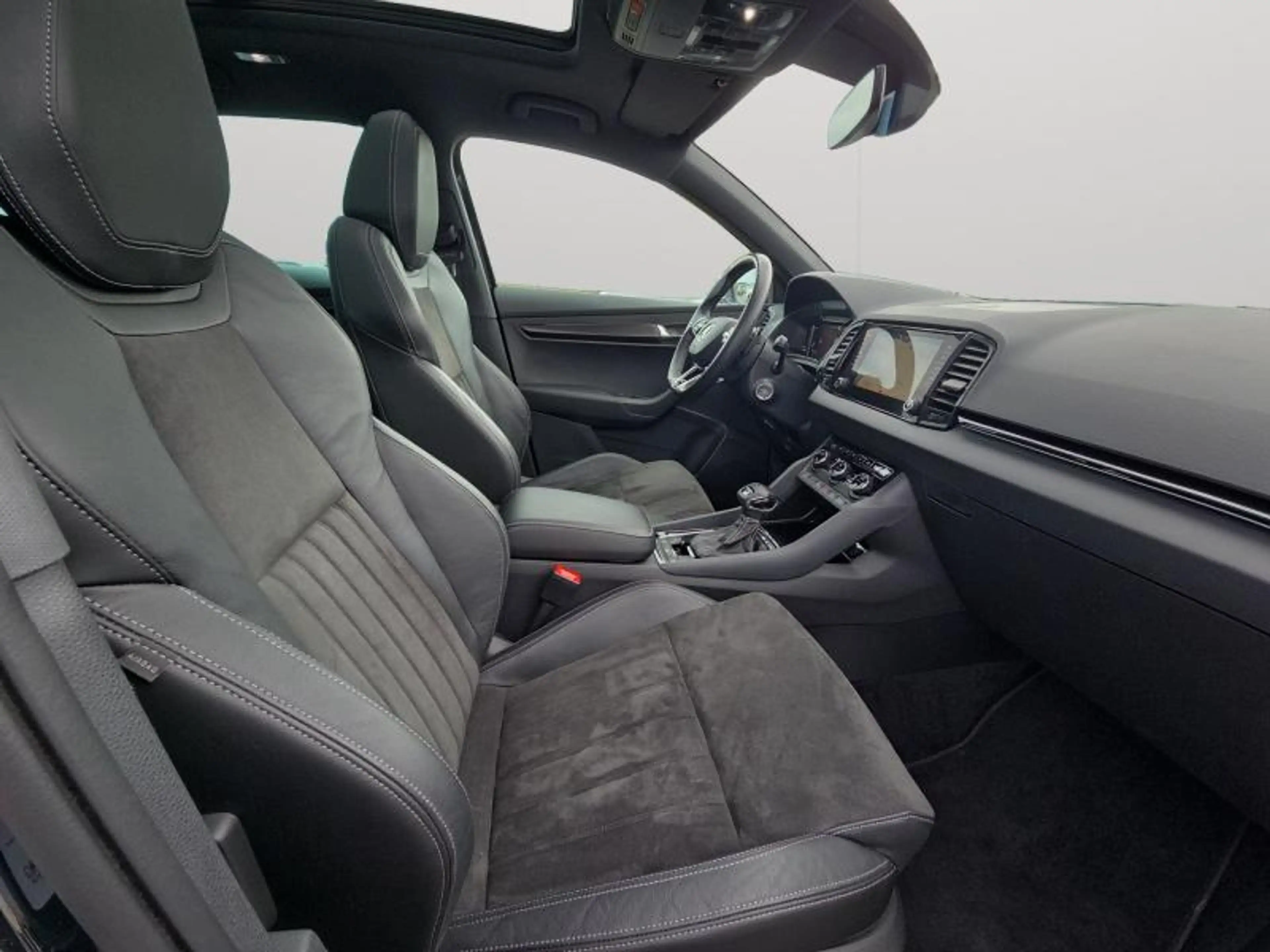 Skoda Karoq 2.0 TSI 4x4 Sportline / Essence — photo 13