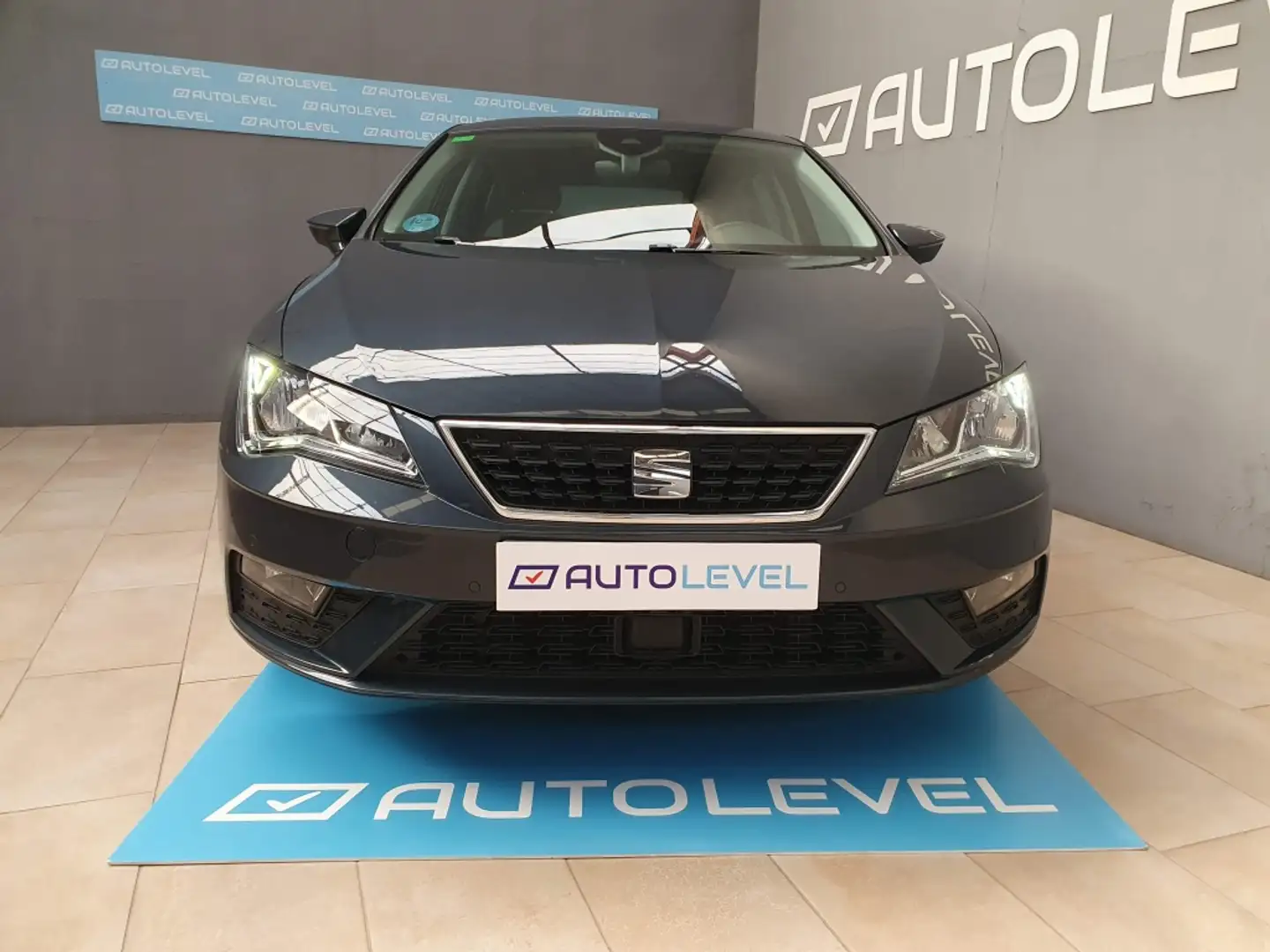 SEAT Leon 1.0 EcoTSI S&S Style 115 Grigio - 2