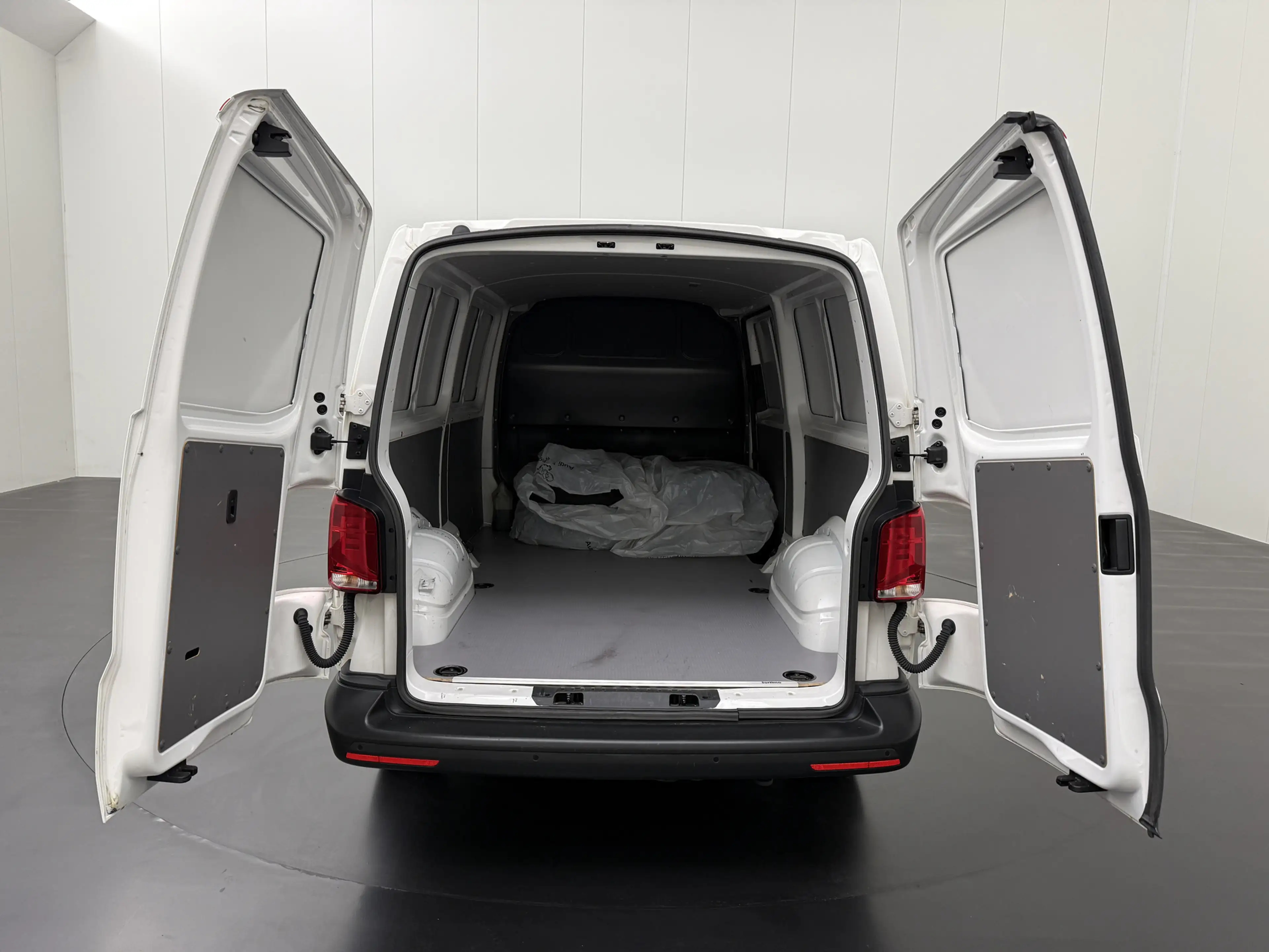 Volkswagen Transporter 2.0TDi 150PK Lang | Led | Navigatie | Airco | Crui — photo 4