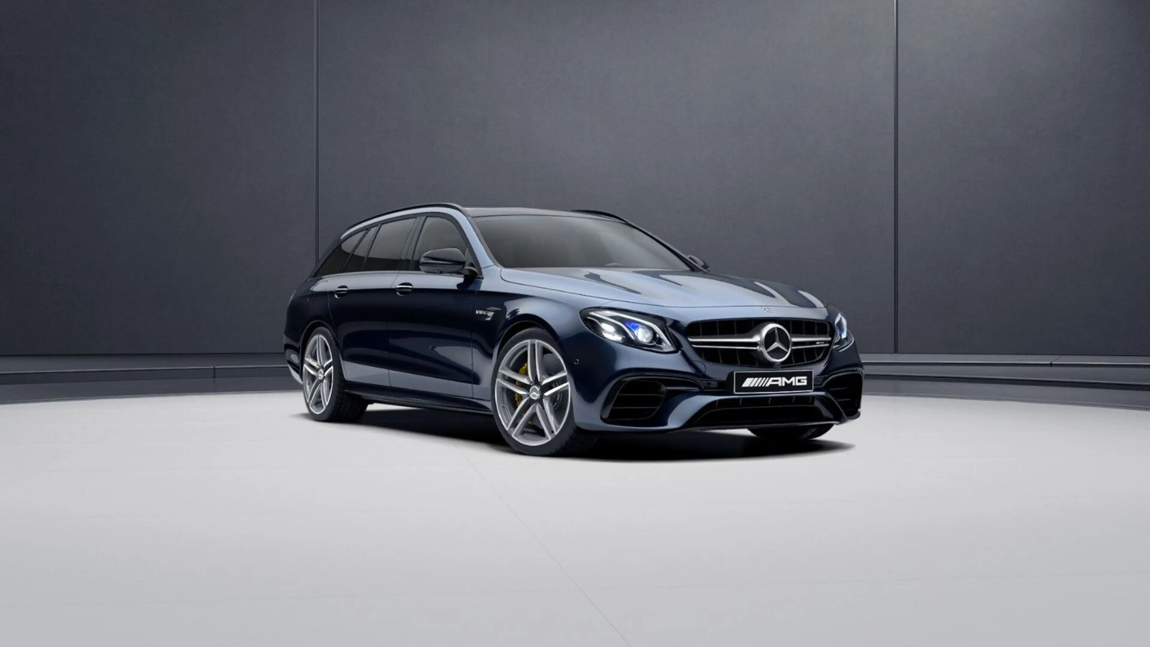 Mercedes-Benz E 63 AMG E 63 S AMG 4M #MANUFAKTUR #KERAMIK #PANO #MEGA — photo 10