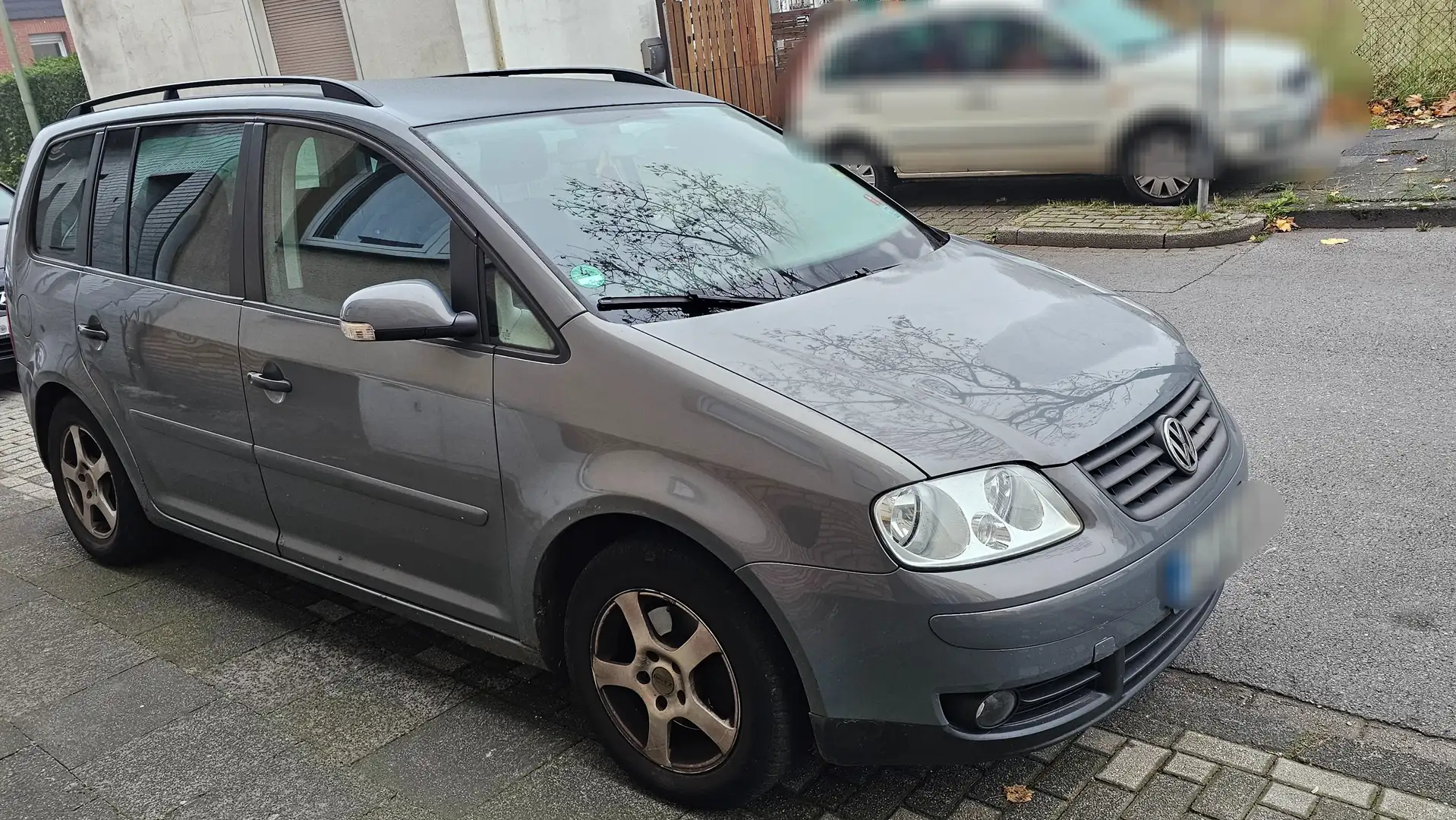 Volkswagen Touran Touran Diesel 1.9 TDI Conceptline Серый - 2