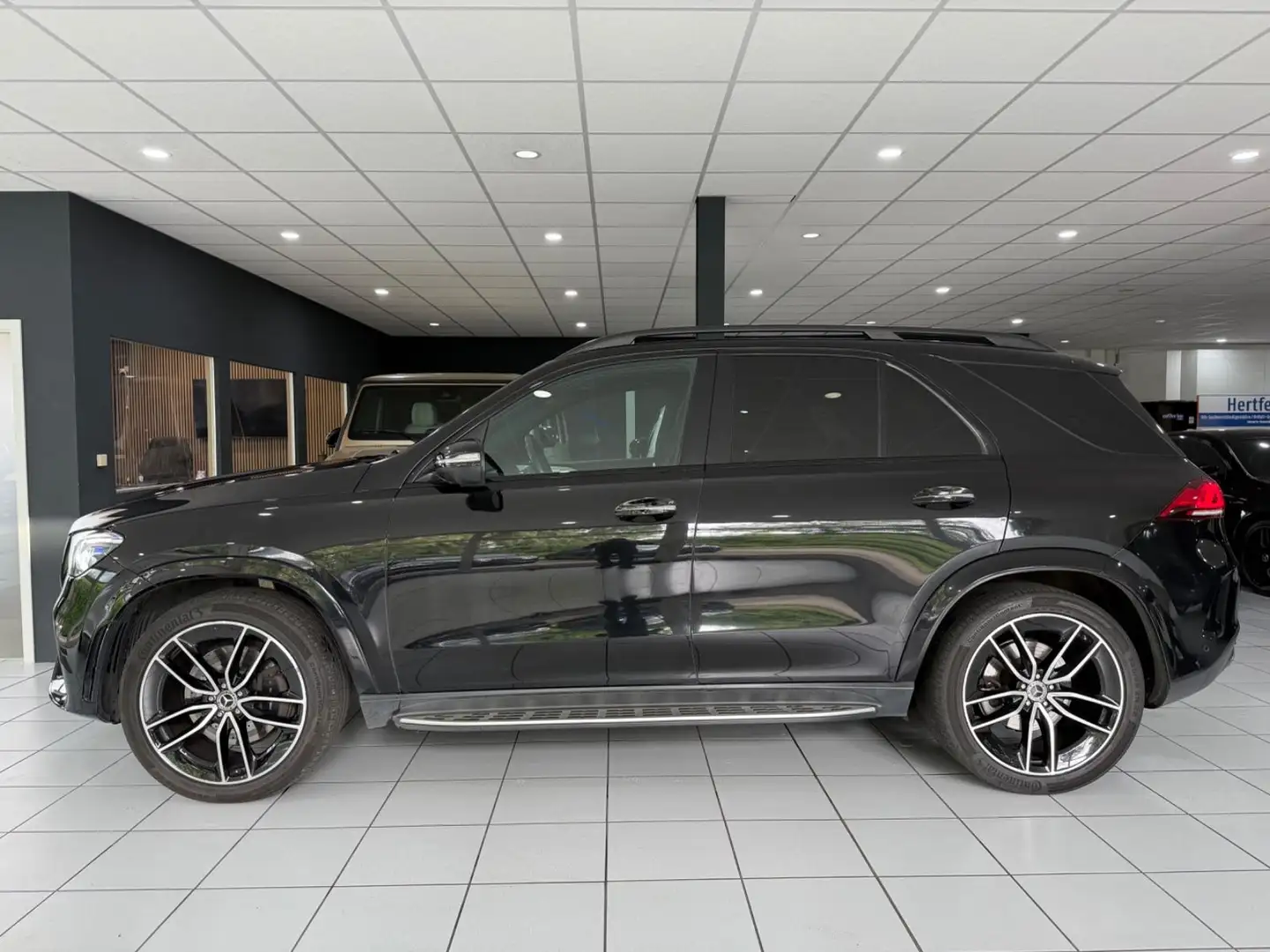 Mercedes-Benz GLE 400 d 4M*AMG-LINE*DISTRONIC*360*MEMORY*AHK* Noir - 2