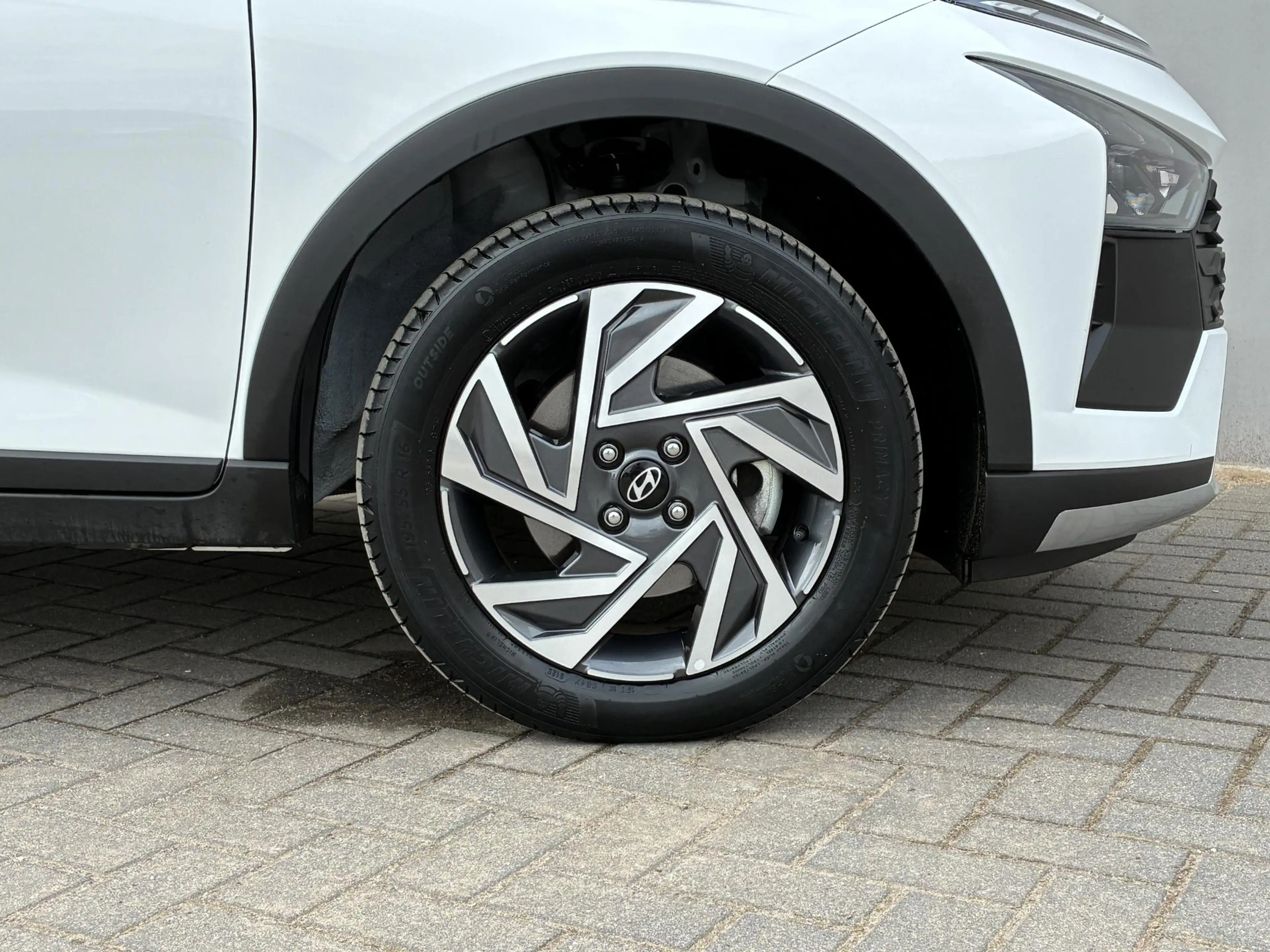 Hyundai BAYON 1.0 T-GDI Comfort / Fabrieksgarantie t/m 4-2030 / — photo 19