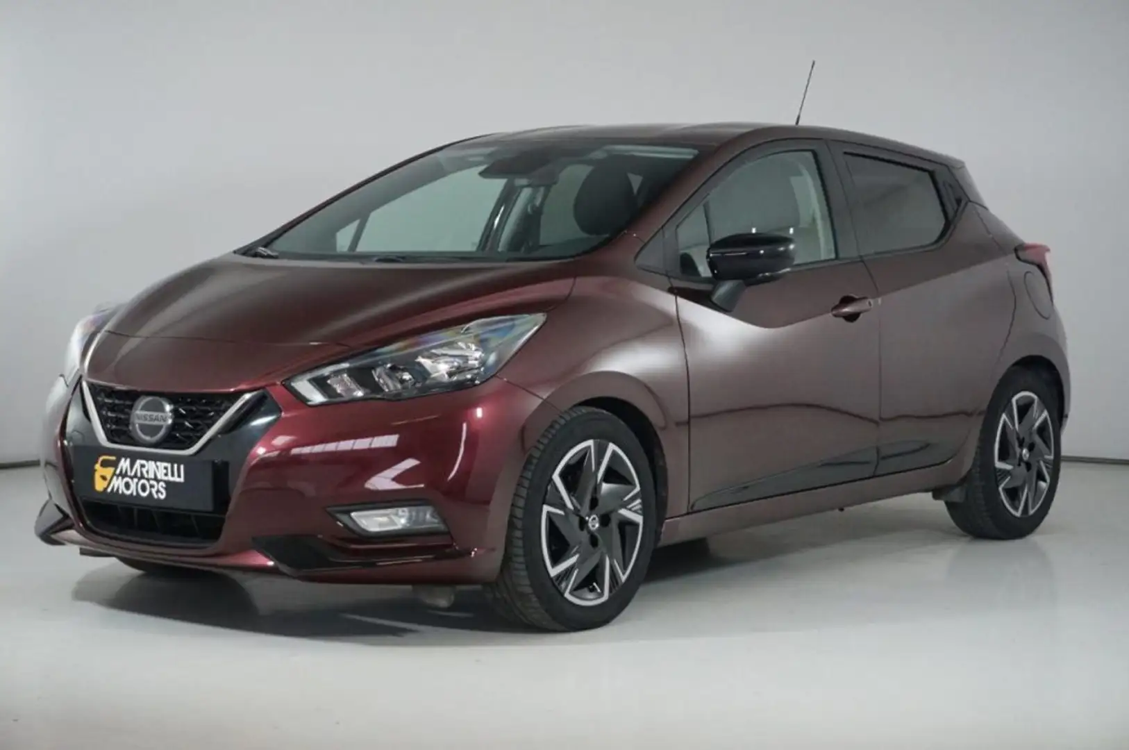 Nissan Micra 1.0 92CV XTRONIC N-DESIGN Rosso - 1