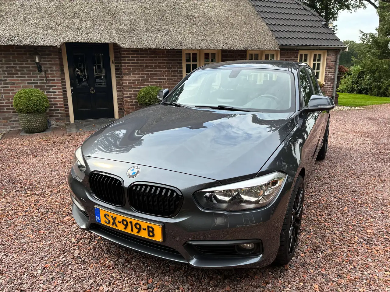 BMW 118
