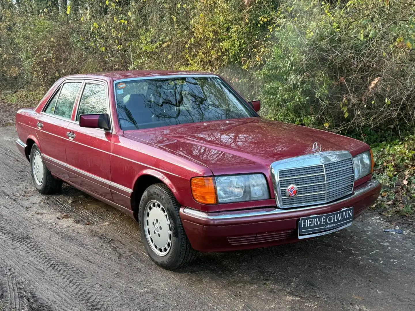 Mercedes-Benz 420 SE Rot - 1