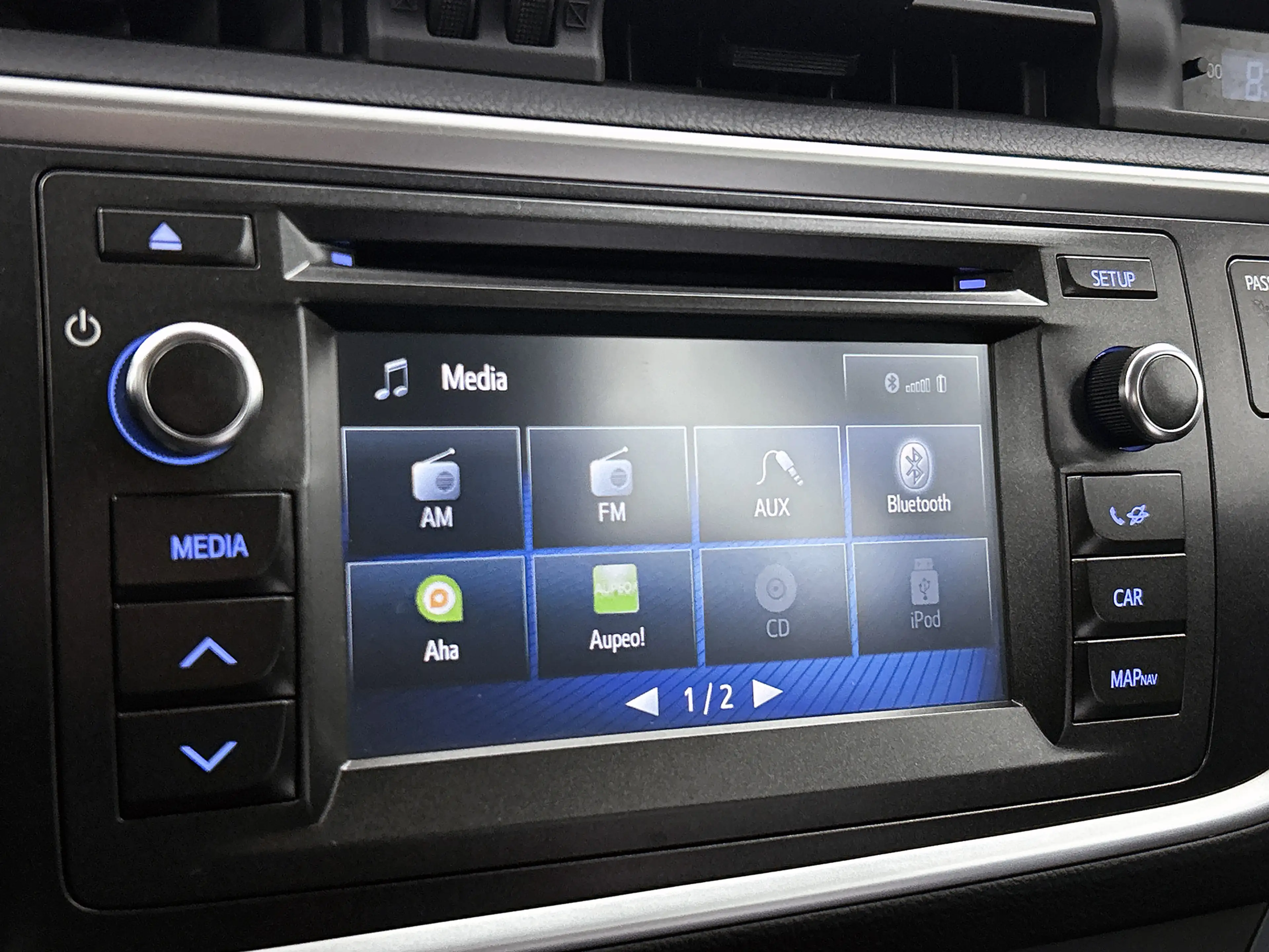 Toyota Auris 1.8 Hybrid Lease | Dealer onderhouden! | Cruise Co — photo 9