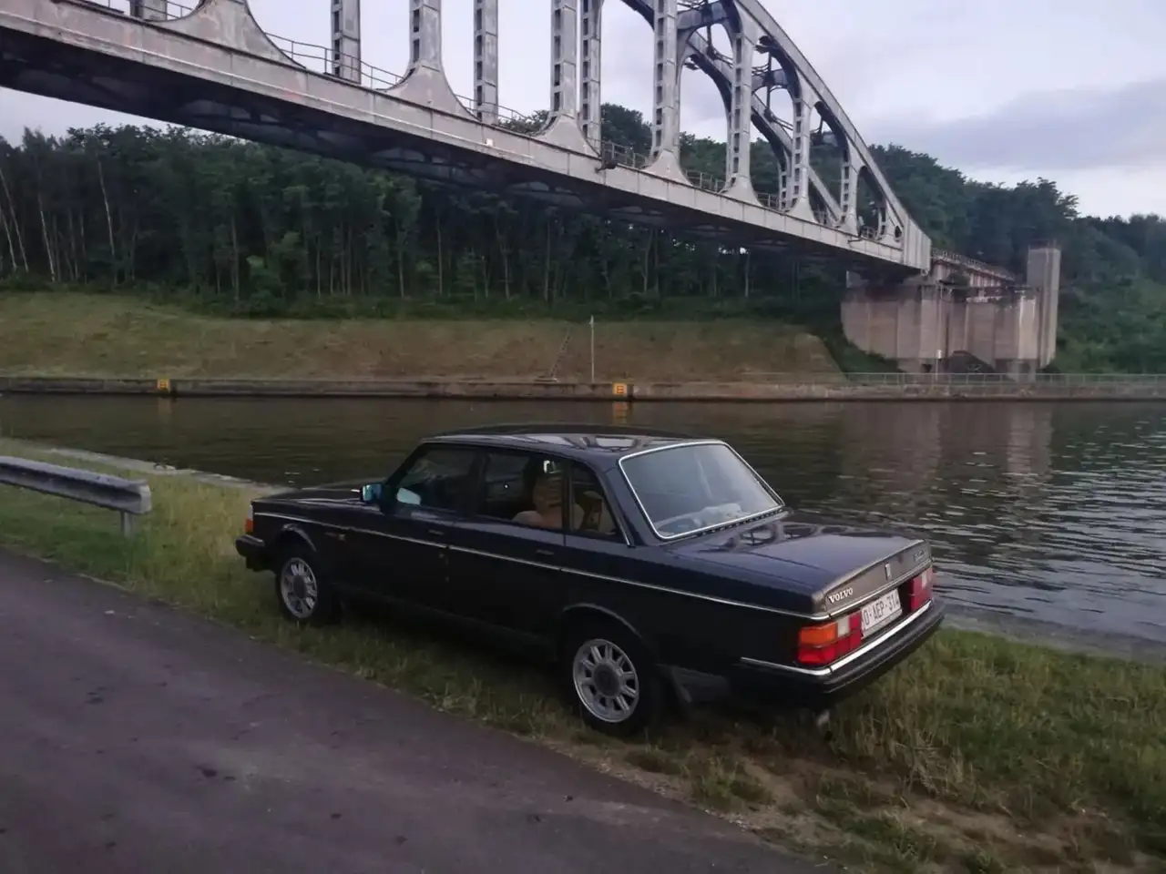 Volvo 240 GL, foto 6
