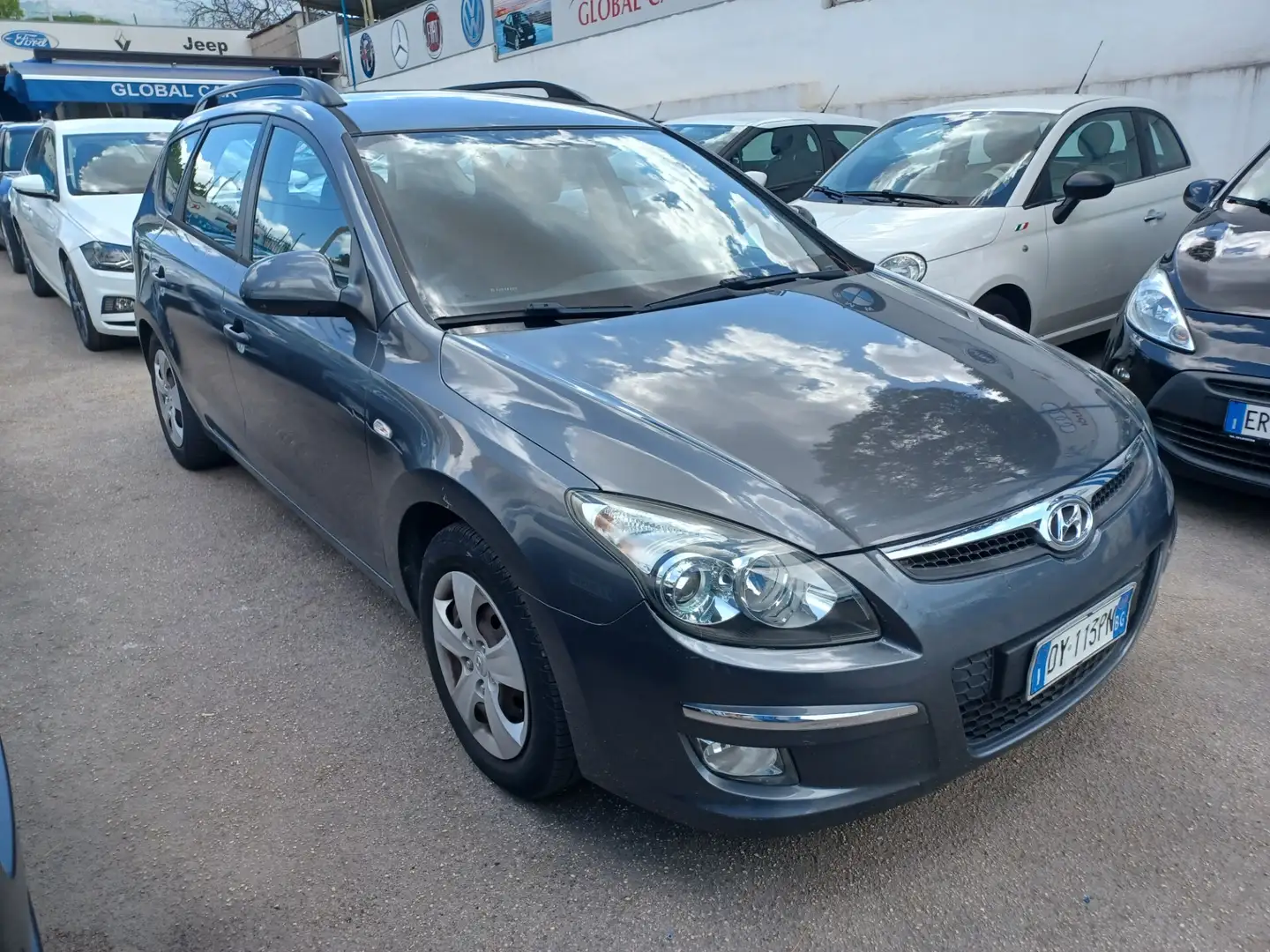 Hyundai i30 CW 1.4 16V 109CV BlueDr. GPL Special Grigio - 2
