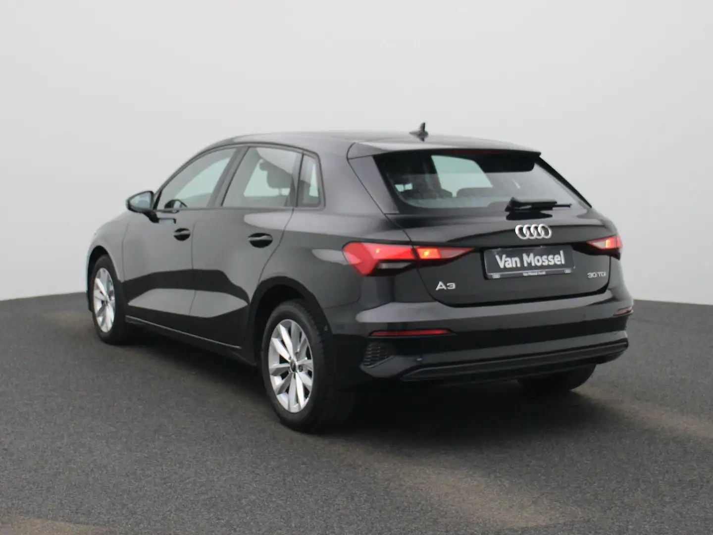Audi A3 Sportback 2.0 30 TDi 85kW S tronic Advanced BE Vir Noir - 2