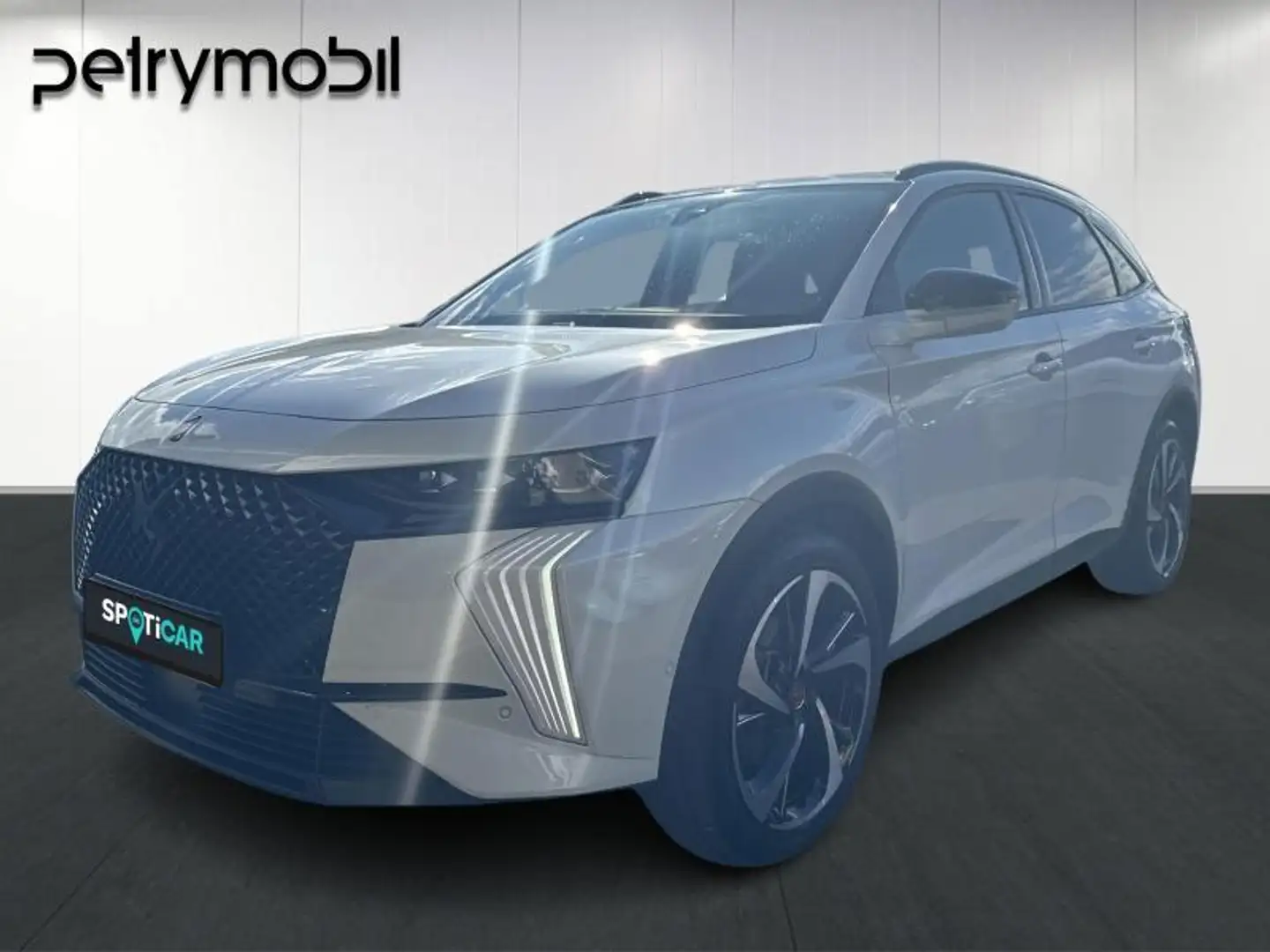 DS Automobiles DS 7 Crossback E-Tense 300 Performance Line + Blanc - 1