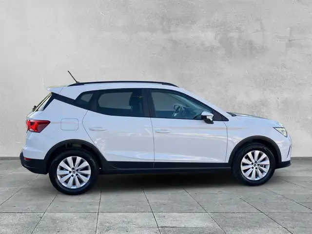 Seat Arona view 6