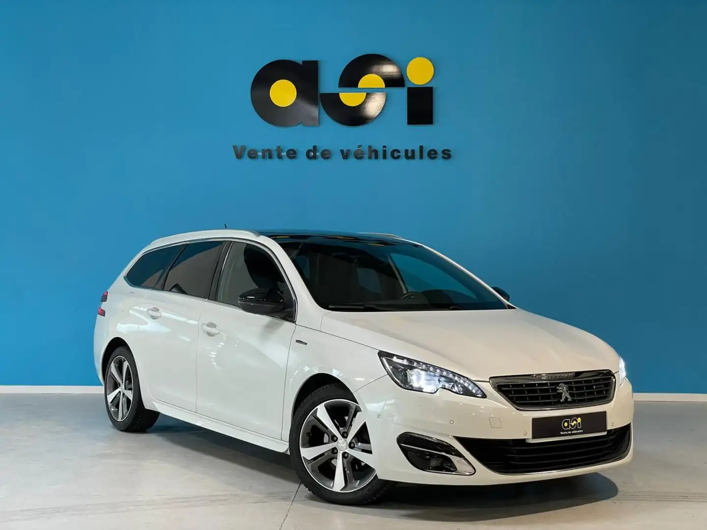 Peugeot 308 SW 1.6 BlueHDi Blanc - 1