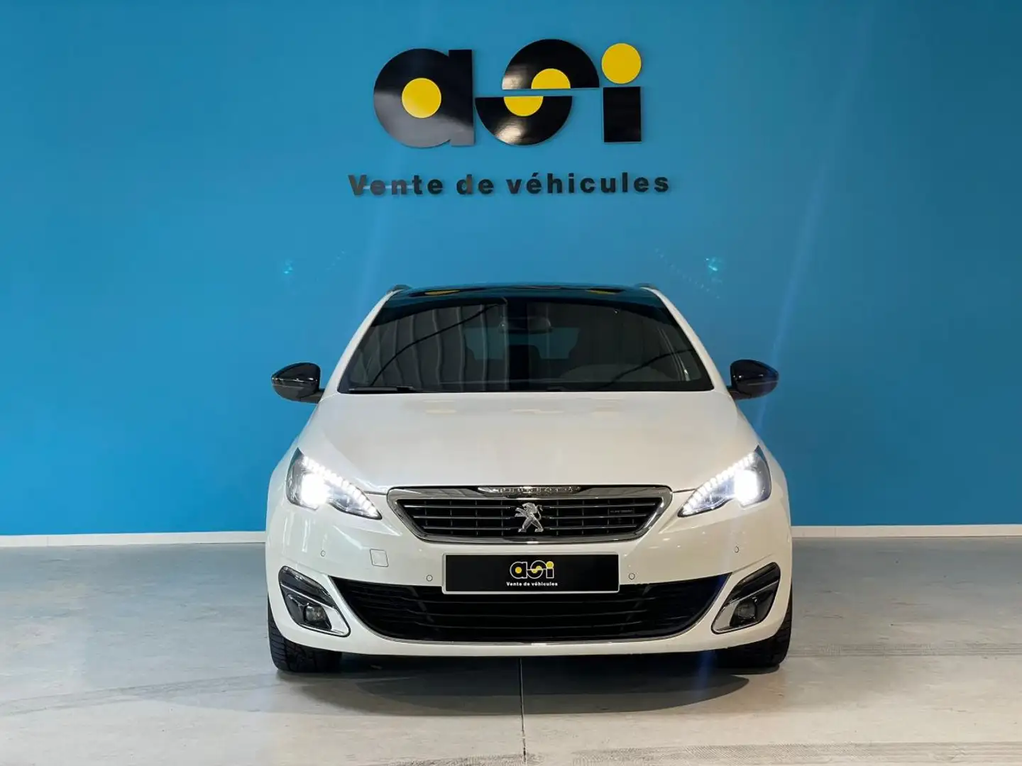 Peugeot 308 SW 1.6 BlueHDi Blanc - 2