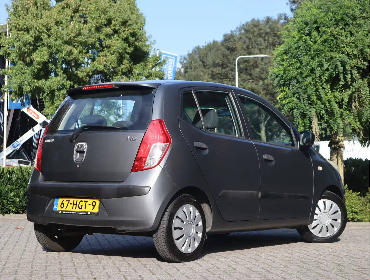 Hyundai i10 1.1 Active Cool / APK Augustus 2026 Gris - 2