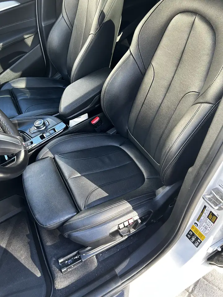 BMW X1 снимка BMW X1