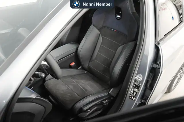 BMW 1 Series view 12