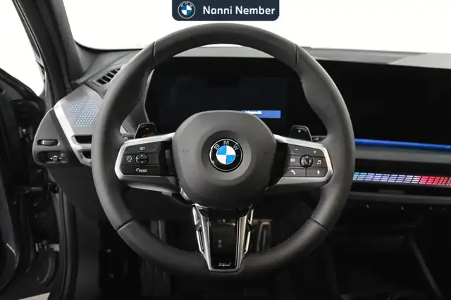 BMW 1 Series view 9
