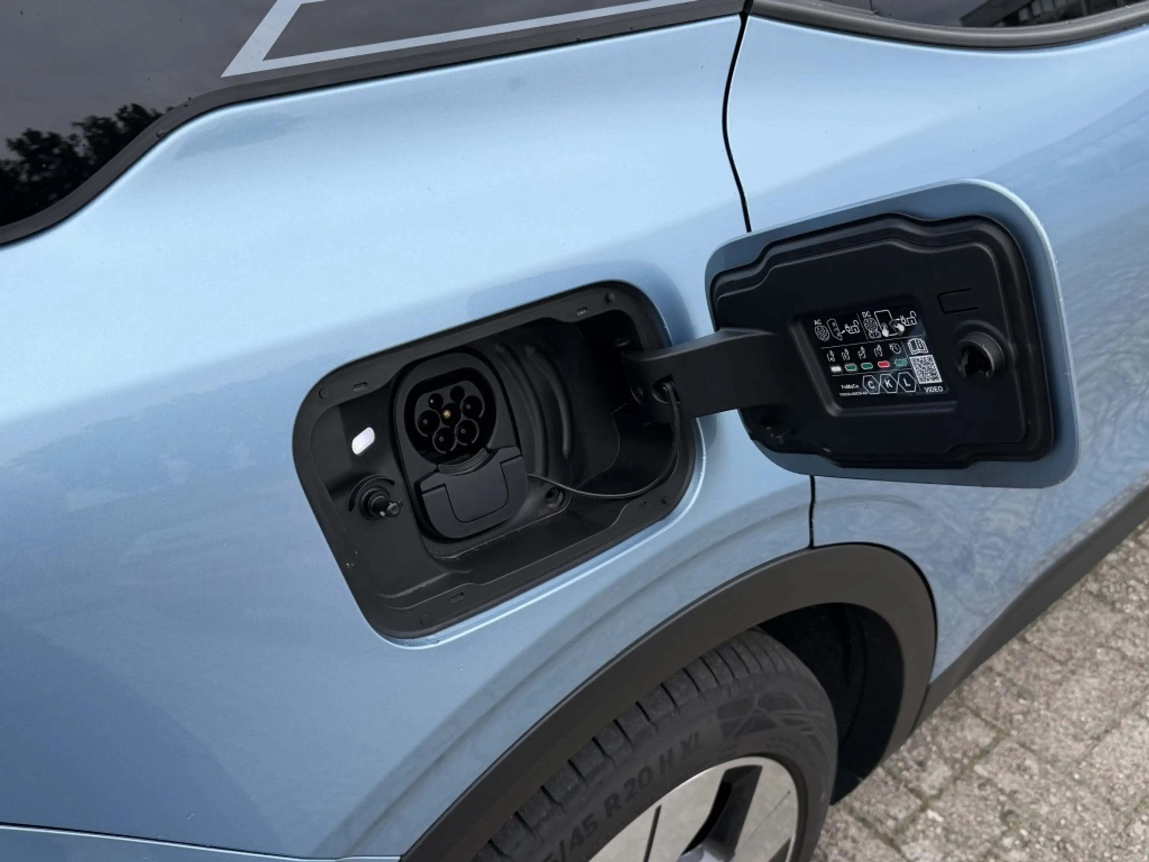 Ford Explorer Prem ExtR RWD 77 kWh — photo 9