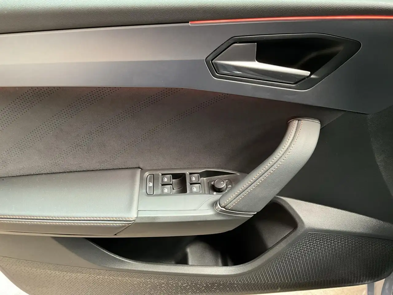 Cupra Leon DSG+Pure-Performance+Dynamic-Design+Intelligent-Dr, миниатюра 14