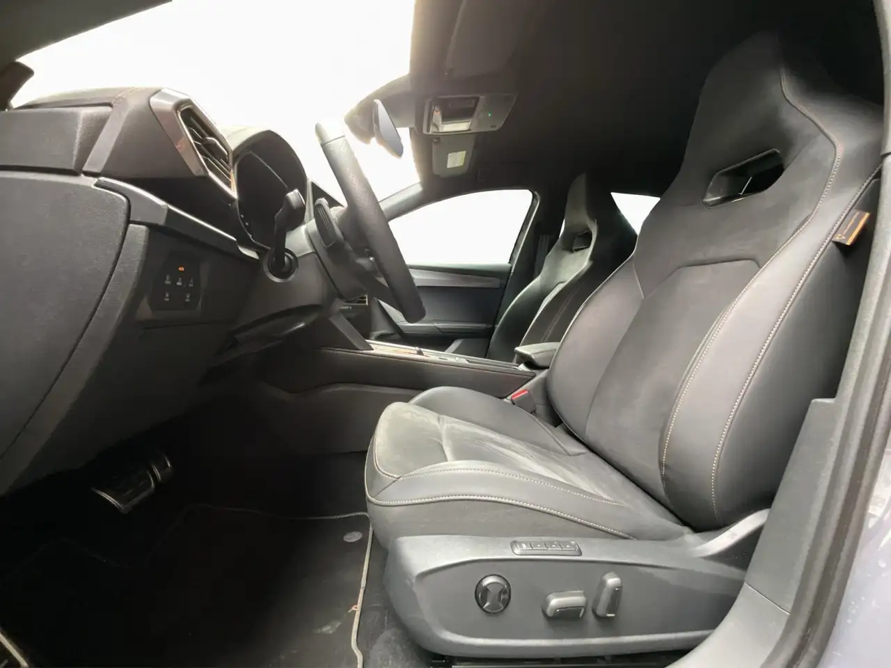 Cupra Leon DSG+Pure-Performance+Dynamic-Design+Intelligent-Dr, миниатюра 9