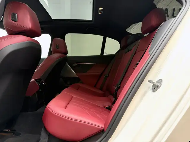 BMW M view 13