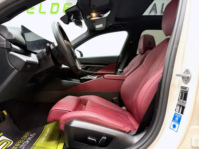 BMW M view 11