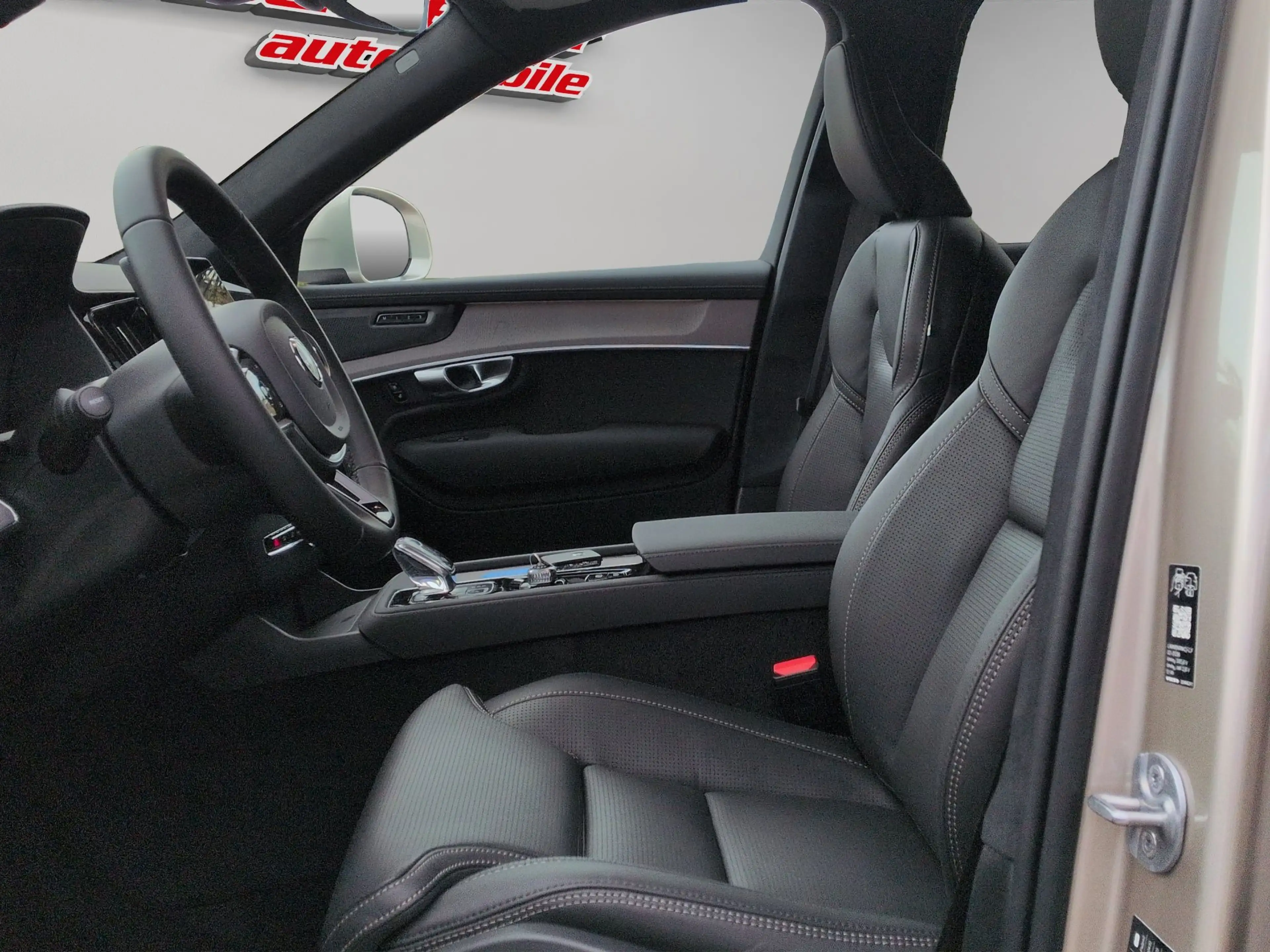 Volvo XC90 XC90 T8 AWD Ultra Bright+Nappa+Massage+21" — photo 5